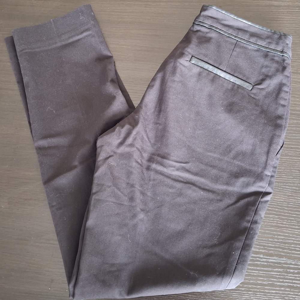H&M Black Straight Leg Pants with Modern Elegance